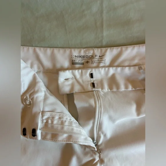 Nike dri-fit white golf shorts - Picture 5 of 7